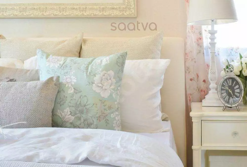 Creating a Cozy Bedroom Retreat with Saatva Chairs